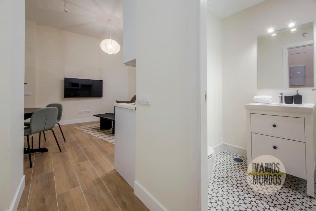 Cozy Y Centrico 6pax En Plaza Del Carmen E2 Madri