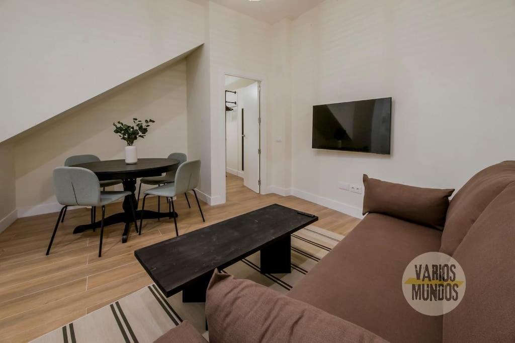 Apartamento Cozy Y Centrico 6pax En Plaza Del Carmen E2 Madri