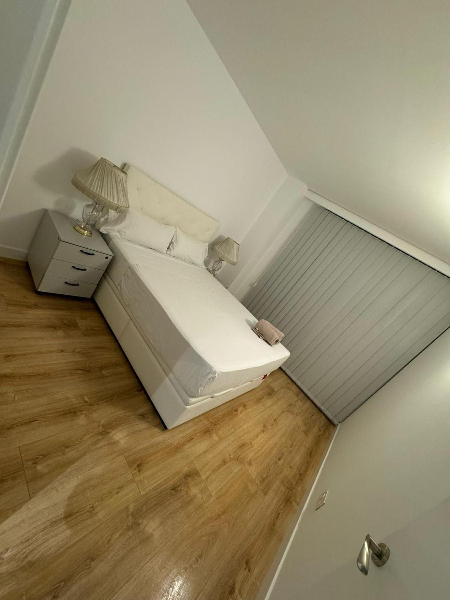 Grand Merian 9 Apartamento Madri