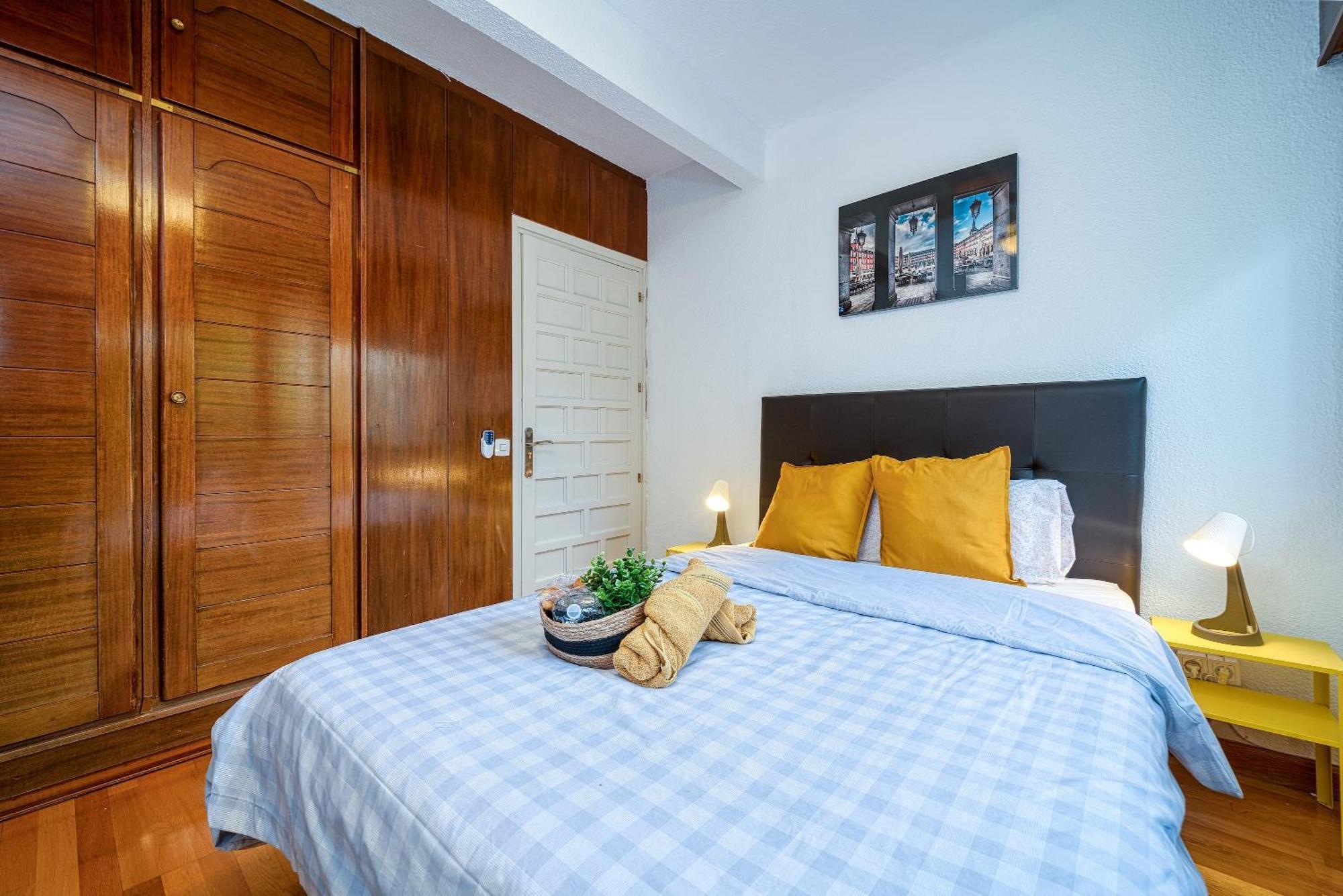 Aparthotel P Casacafe Calle Carlos Dubois 3