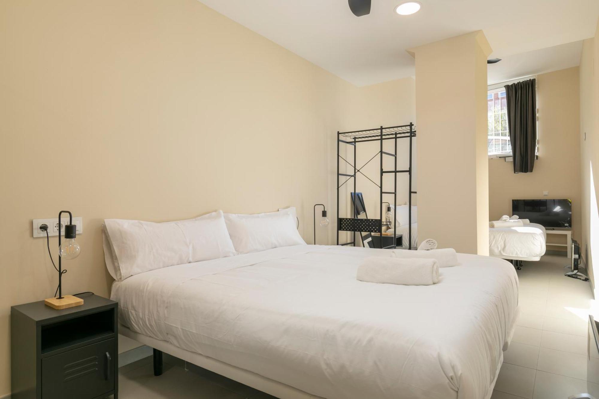 Homeabout Tetuan Appartamento Madrid