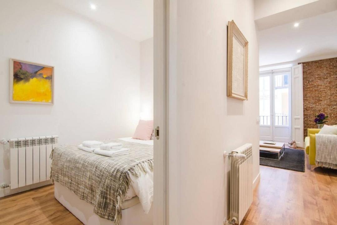 Appartamento Renovated And Modern- 3bd 2bth- Anton Martin