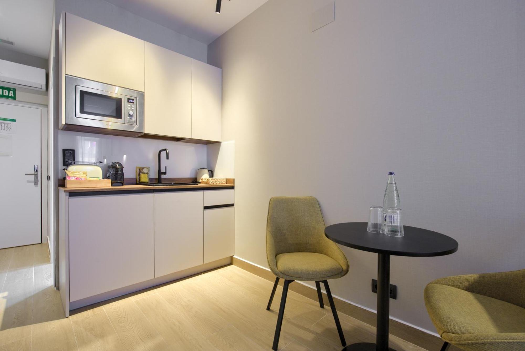 Dobo Homes - L35 Madrid