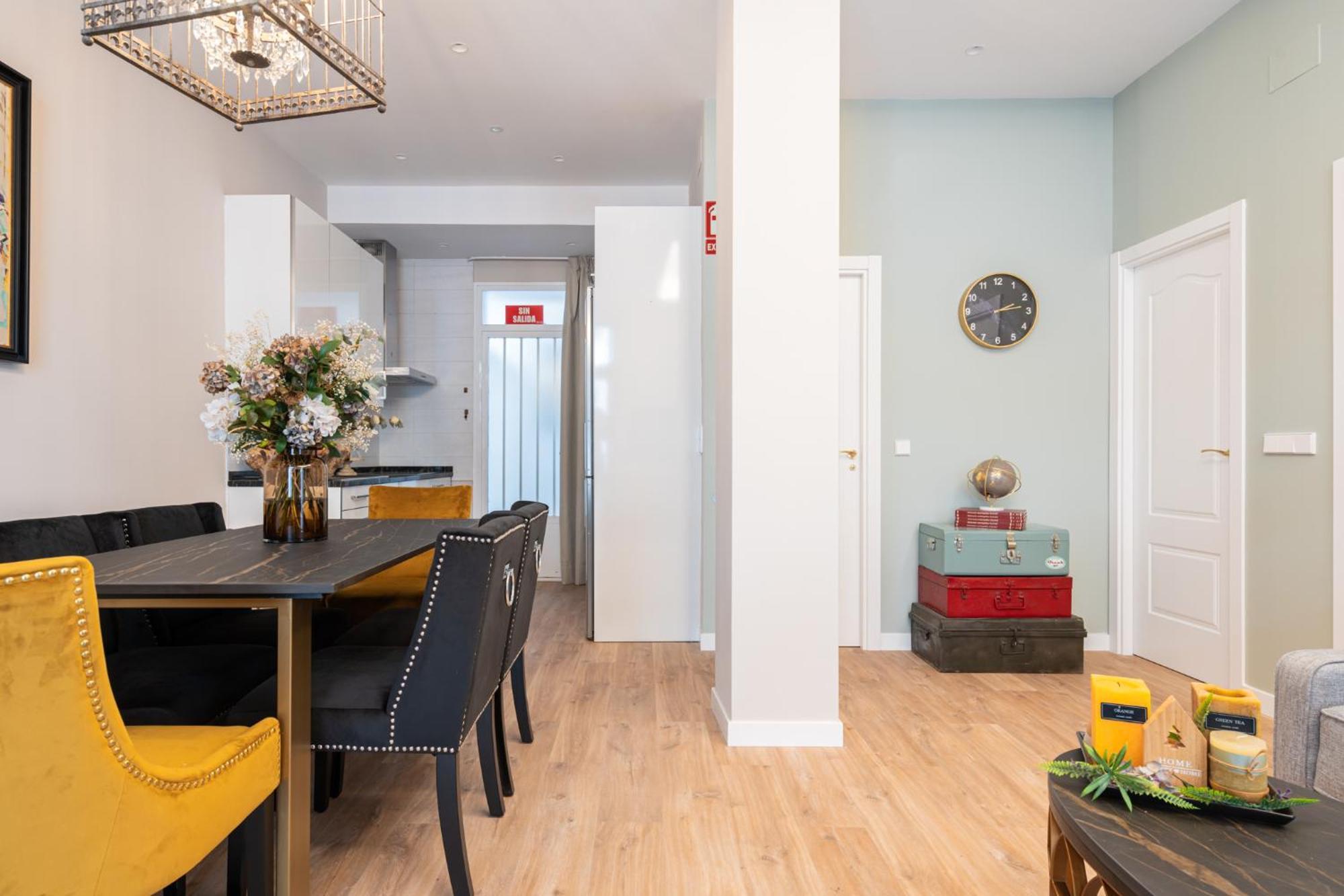 Apartment Deluxe Reina Sofia Atocha Comfy Madrid