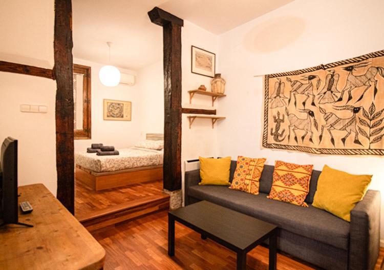 Almendro Apartamento Madri