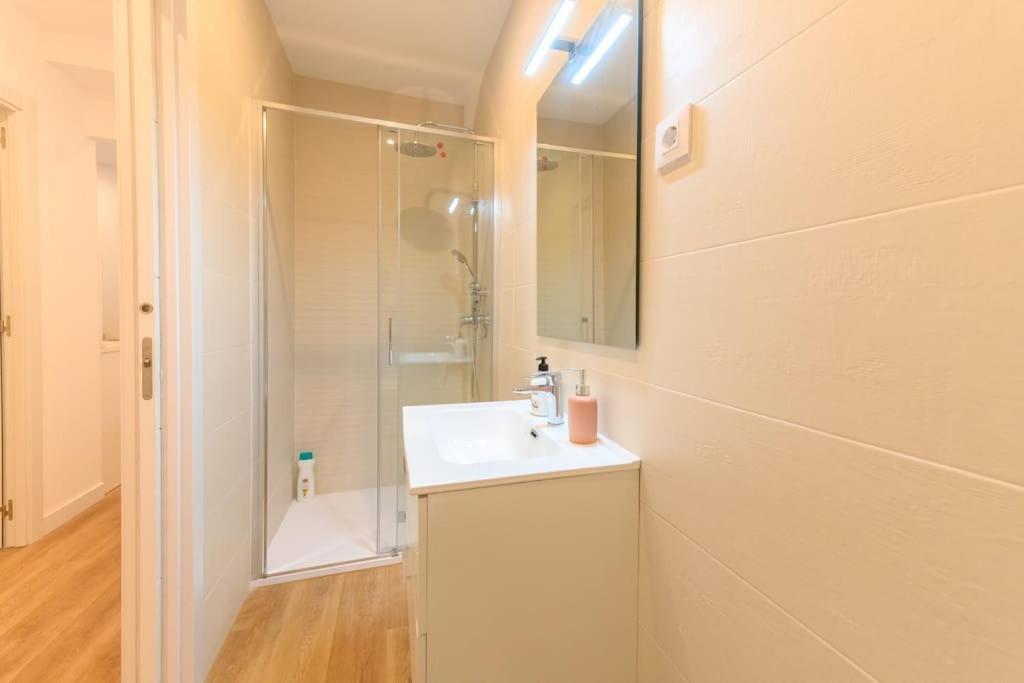 Apartment For Temporal Elegancia Y Confort En El Centro De Fei7 Madrid