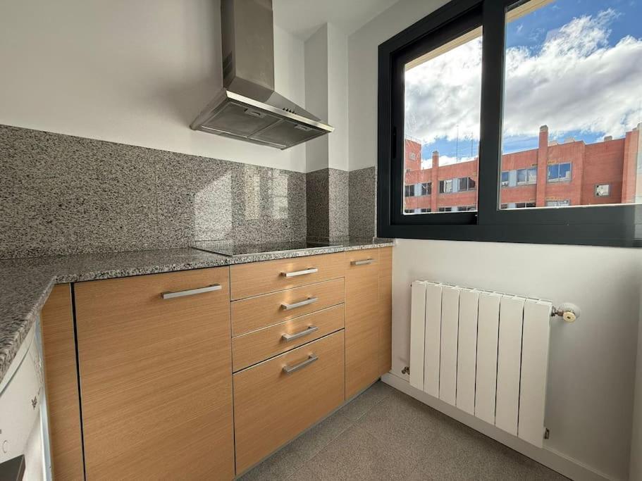 Stunning Penthouse In Tetuan For 4 Pax - Coruna