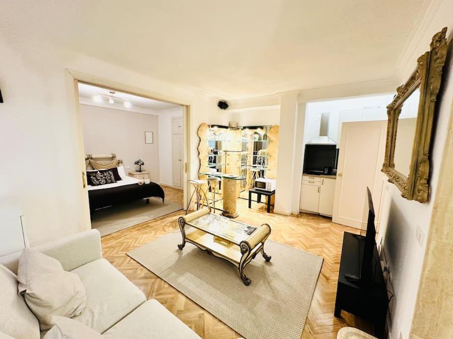 Entero En Chamartin 113 Apartment Madrid