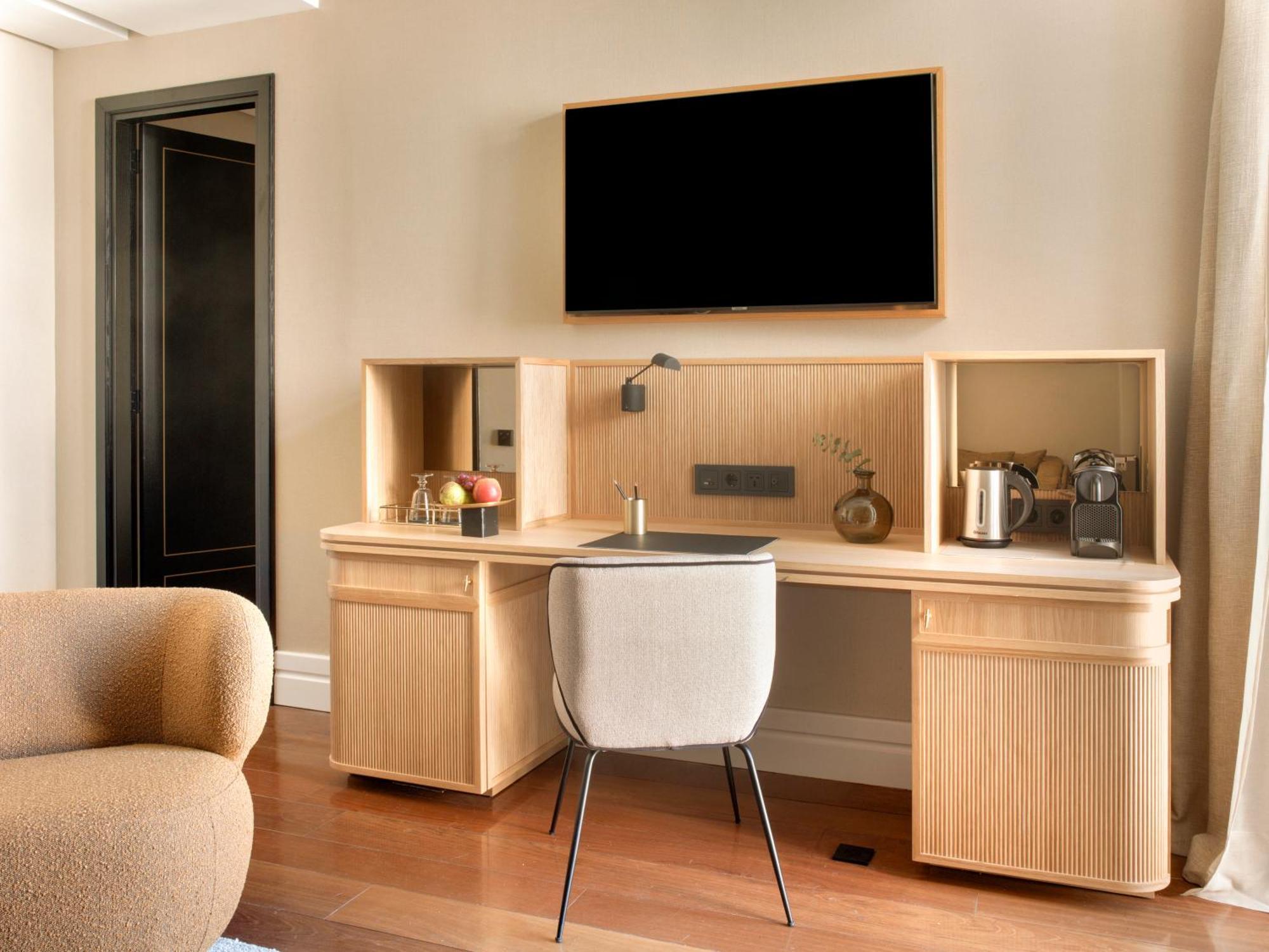 Hotel Unico Madrid, Small Luxury