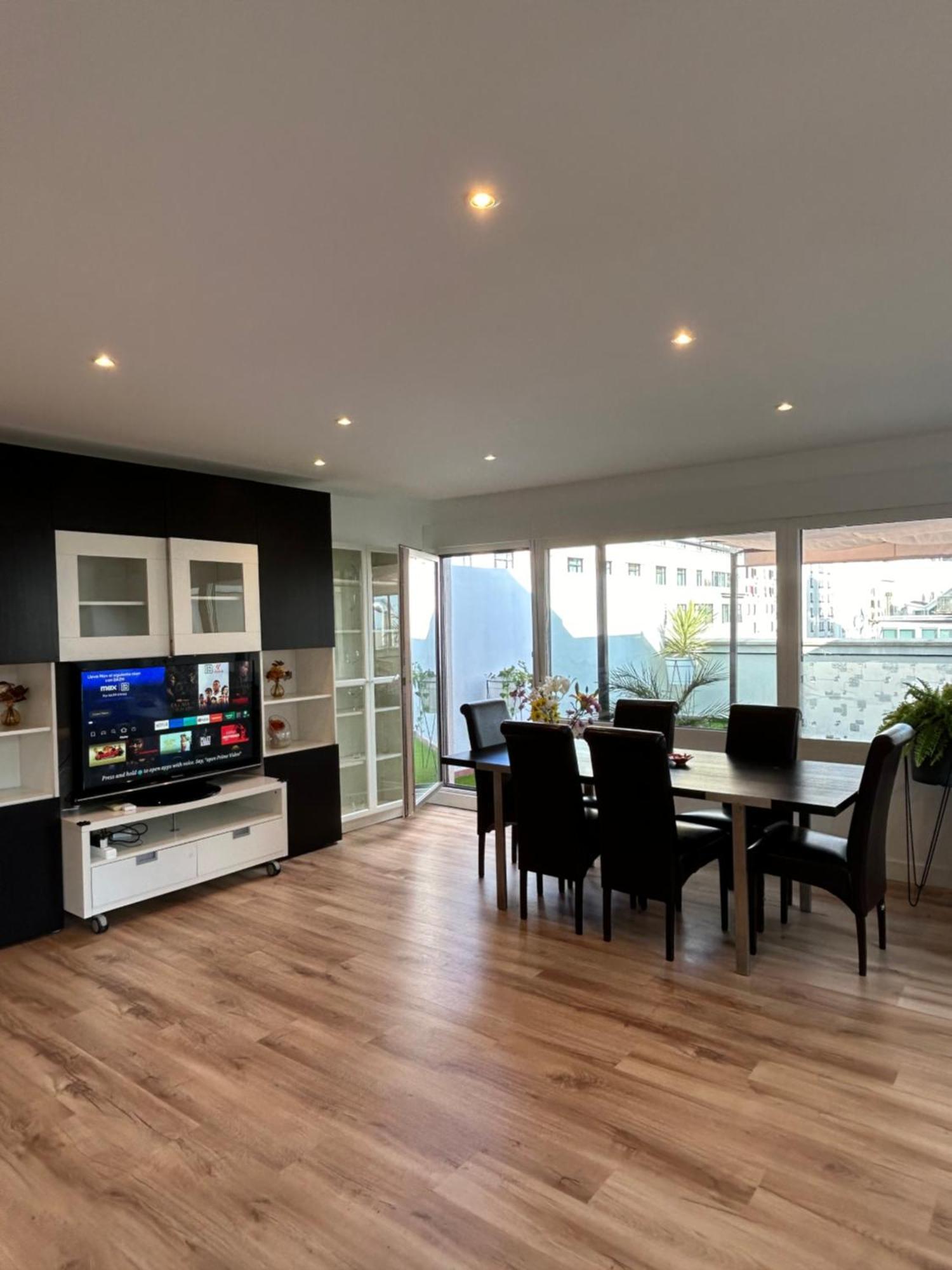 Apartment Penthouse View *