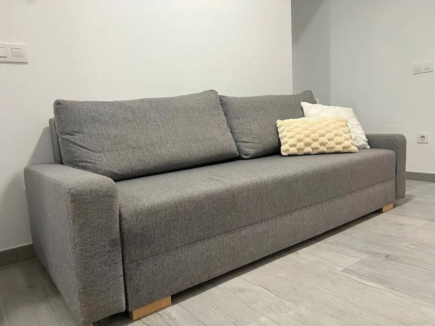 Charming Up To 4 Persons 3 Min To Metro Apartamento