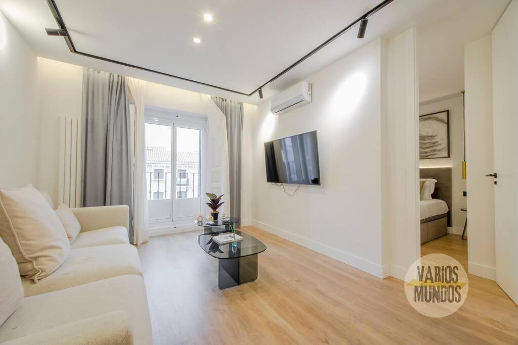Deluxe Interior Design En La Plaza De Chueca * Madrid