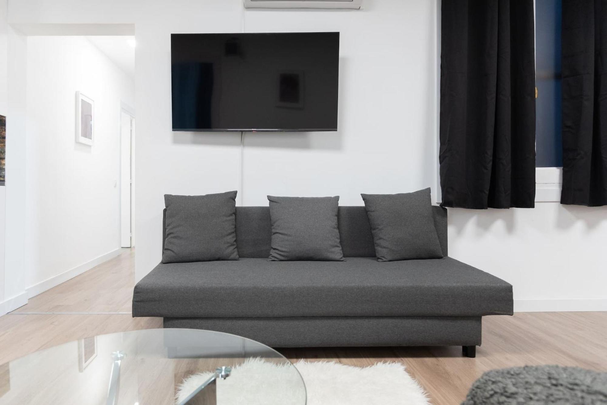 Day Santo Domingo Centro Gran Via Sol Malasana Apartment