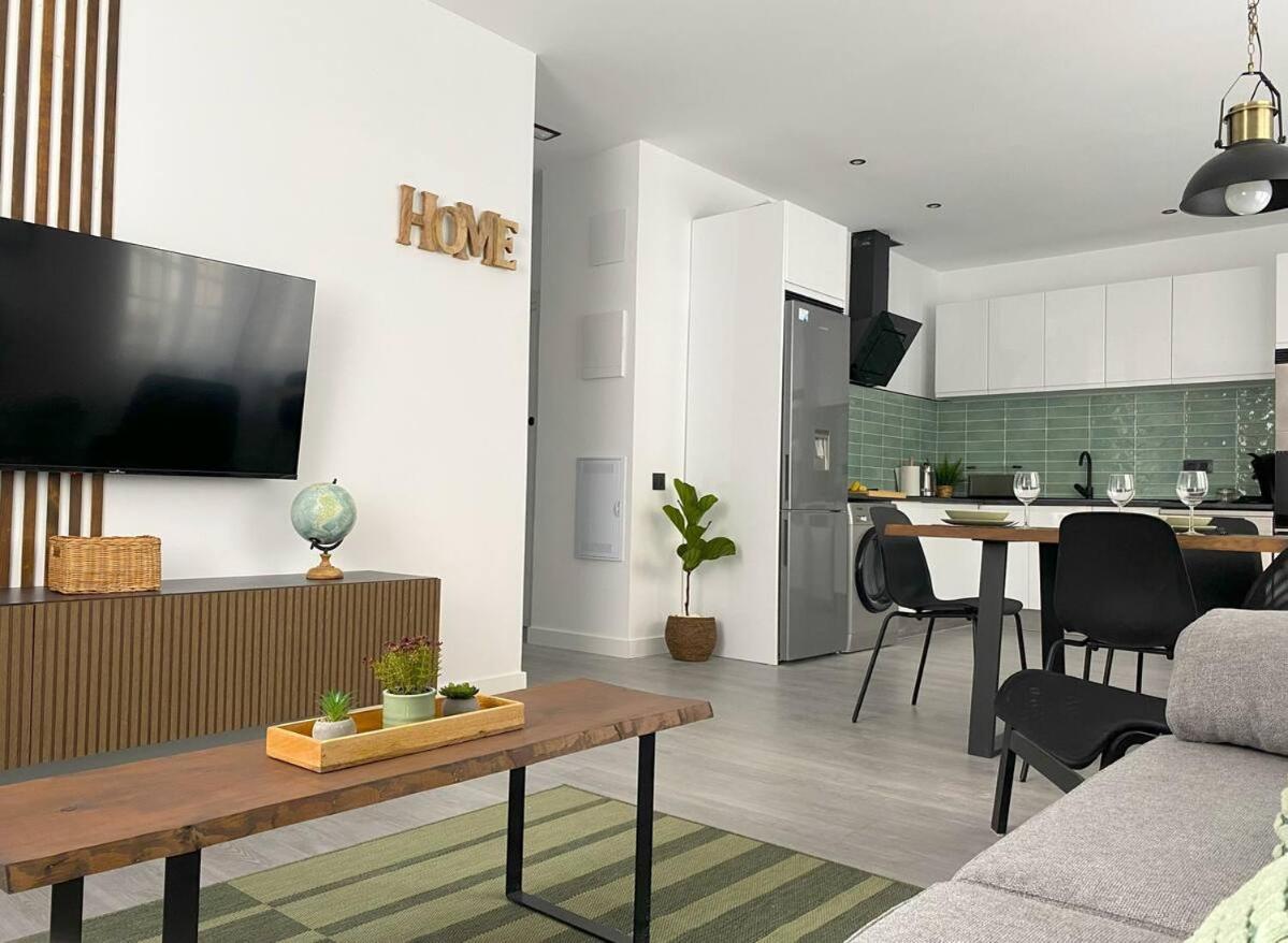Apartamento Comodo Familiar En Vt-14903 Madri