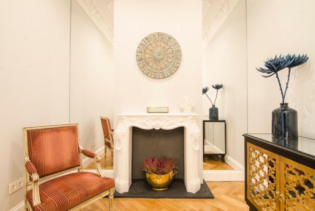 Minty - Atocha 4 Bd Appartement *