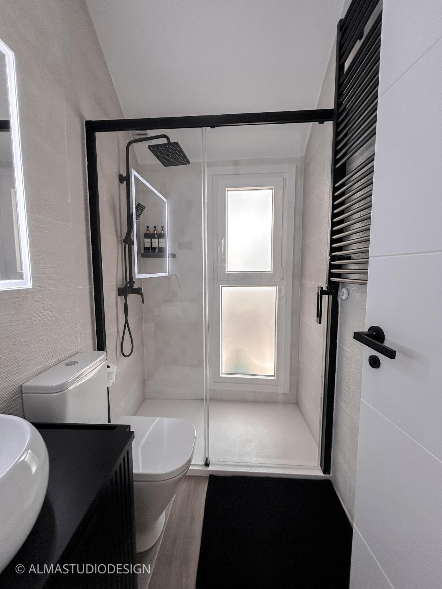 Luxe At The Clouds Of Madrid! Atico C Fuencarral Appartement *