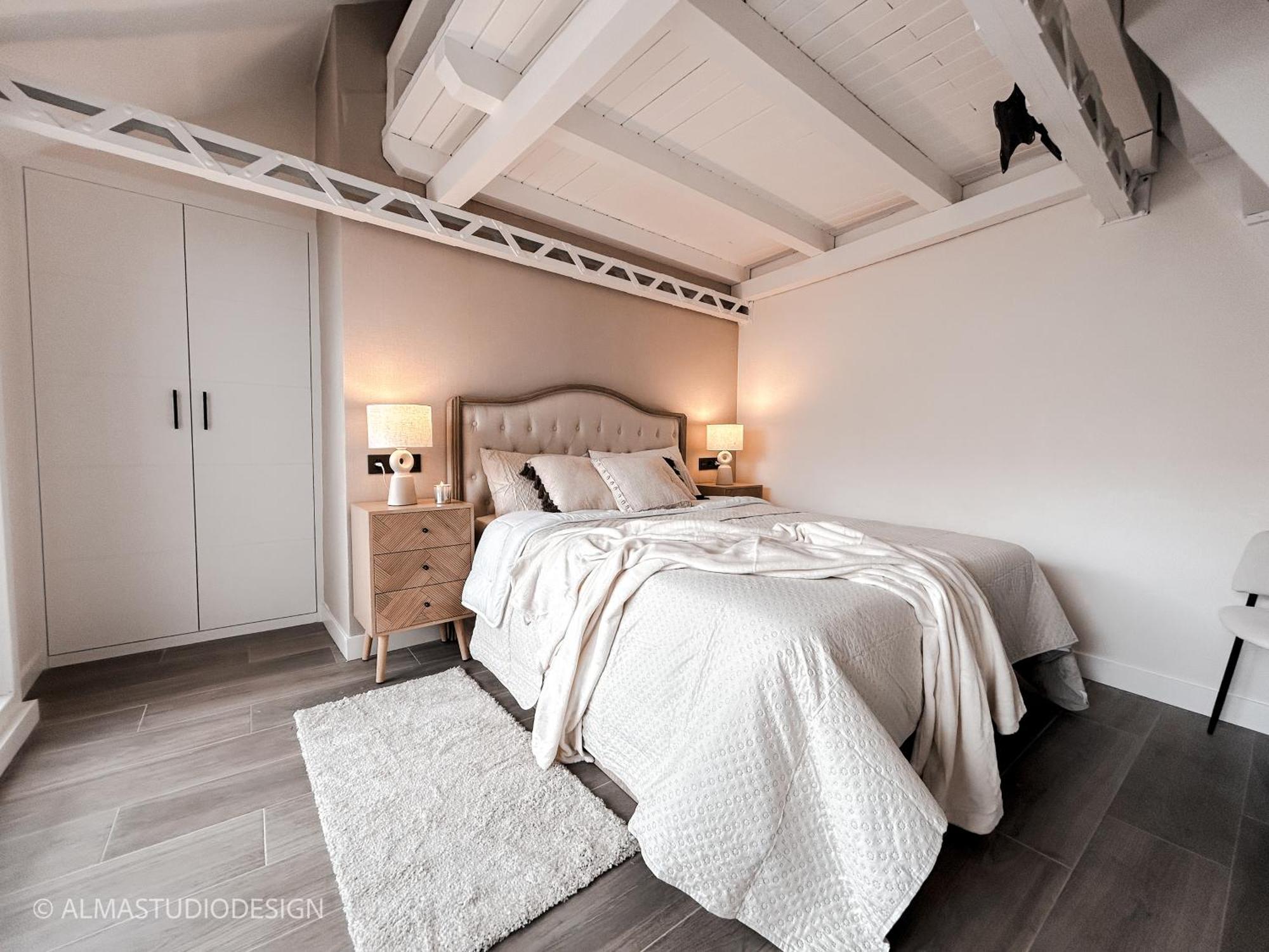 Luxe At The Clouds Of Madrid! Atico C Fuencarral Appartement *