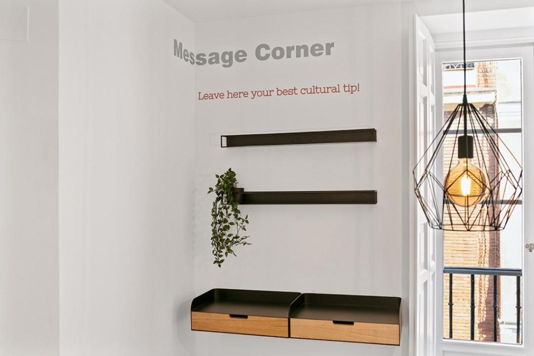 Refurnished One-bedroom Letras Apartamento