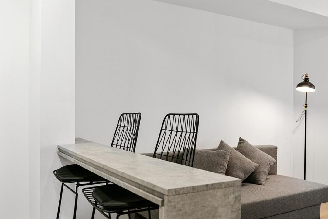 Apartamento Refurnished One-bedroom Letras