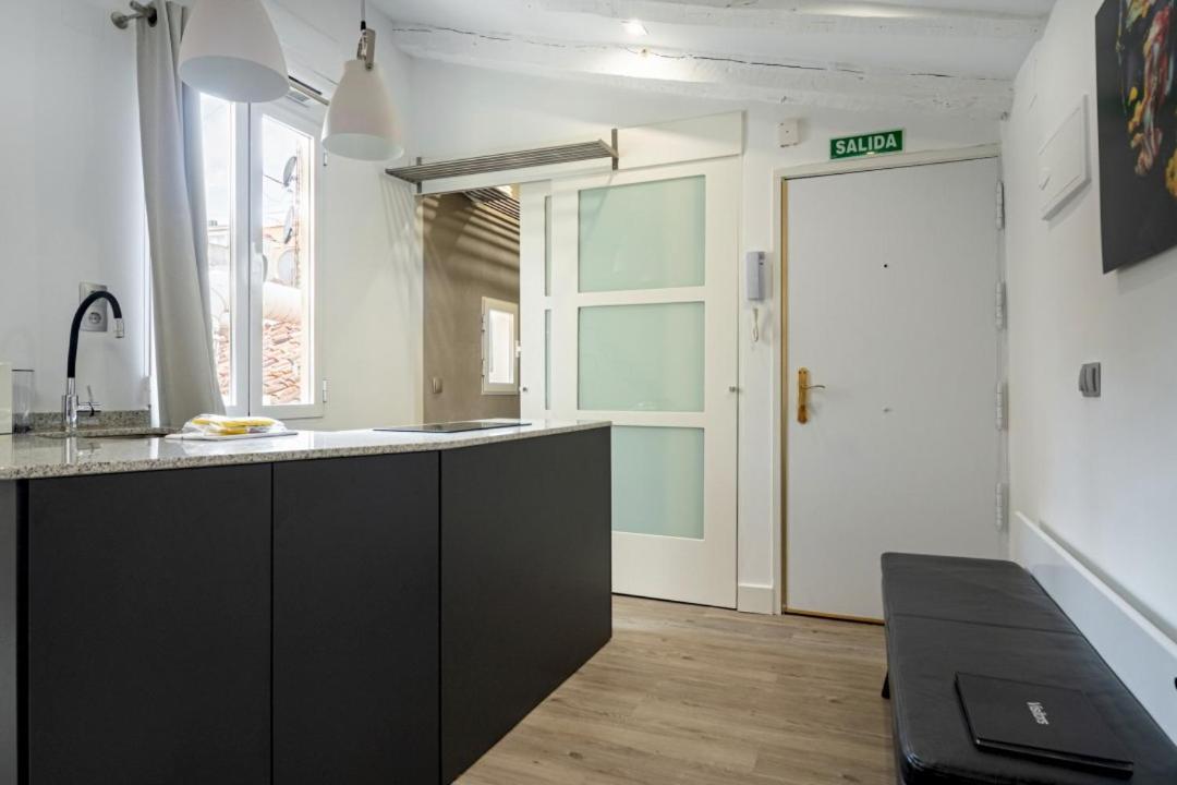 1 Bedroom 1 Bathroom Furnished - Sol - Bright Penthouse - Mintystay Apartment Madrid