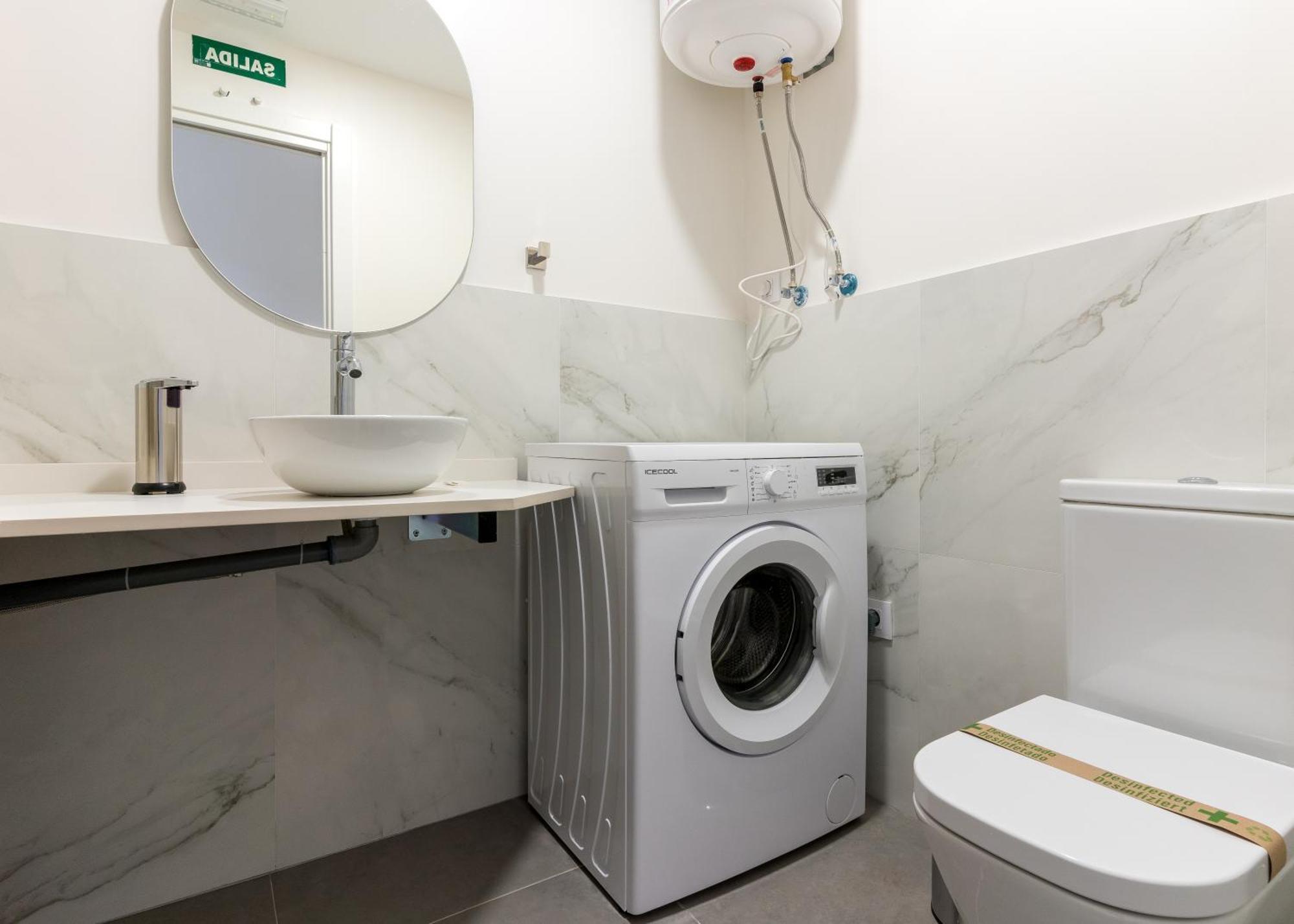 Modern And Wide- 3bd 2,5 Bth- Plaza Castilla Apartamento Madrid