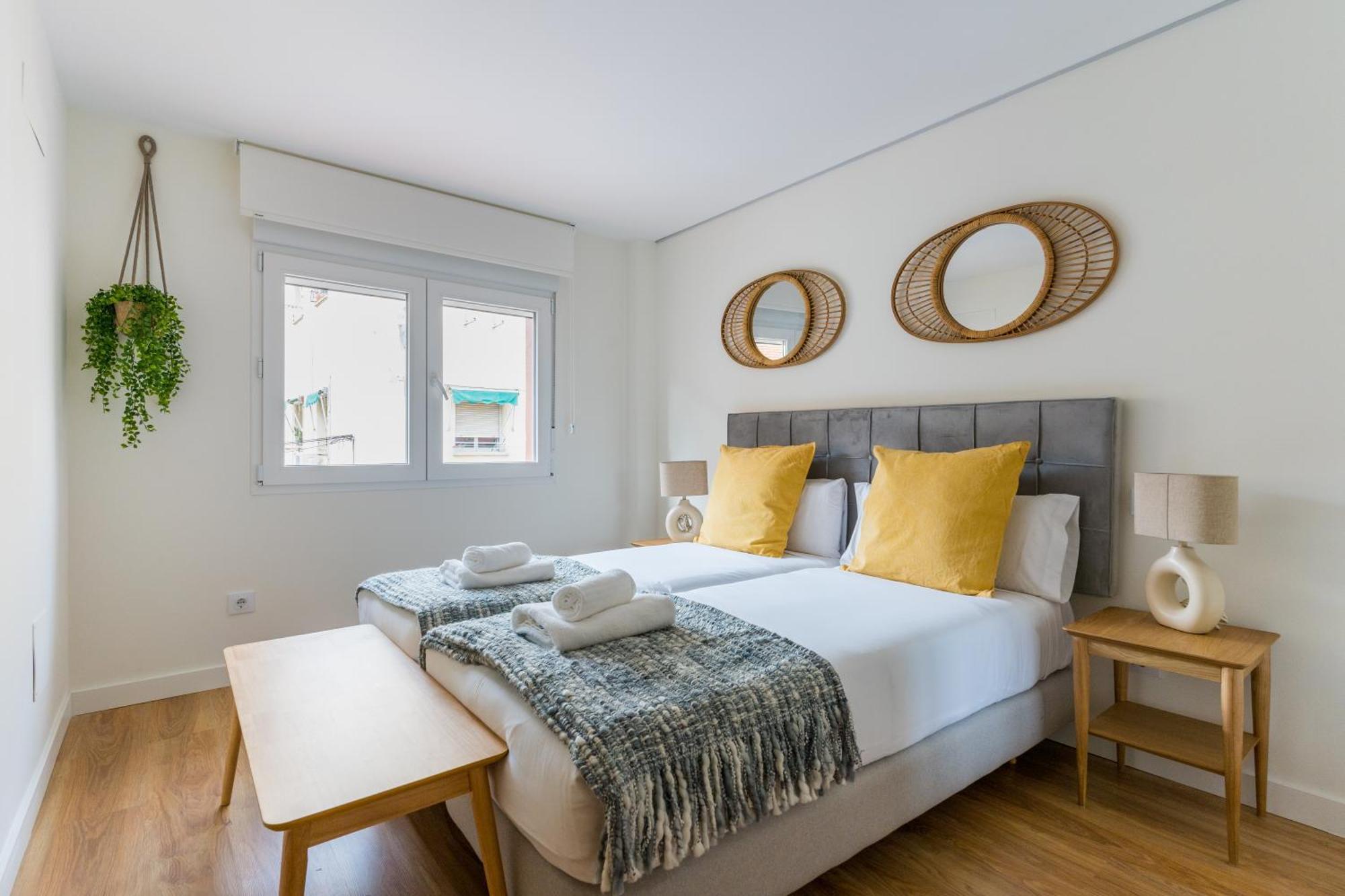 Apartment Modern And Wide- 3bd 2,5 Bth- Plaza Castilla