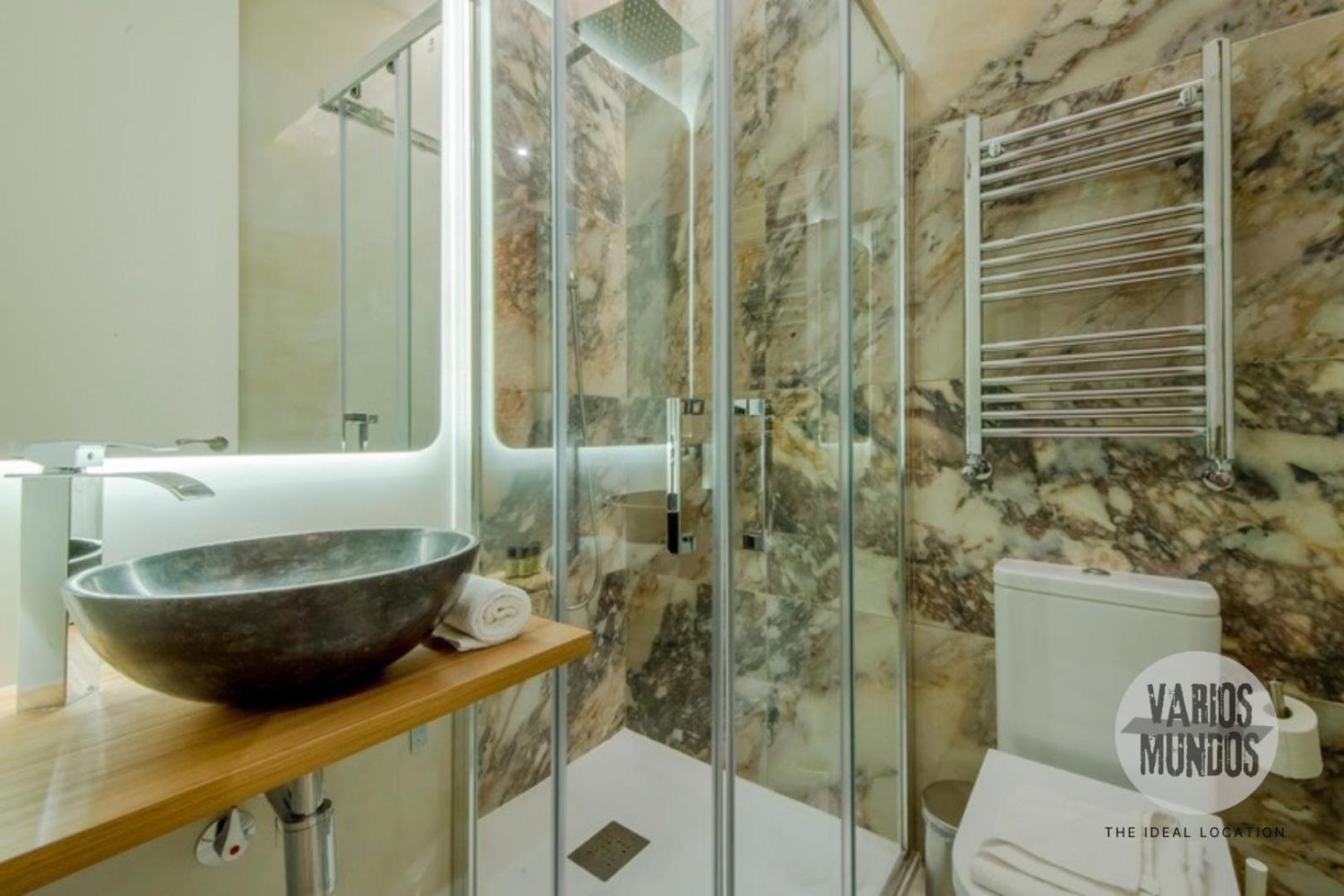 Apartamento Luxury 6pax En El Barrio De Las Letras Madrid