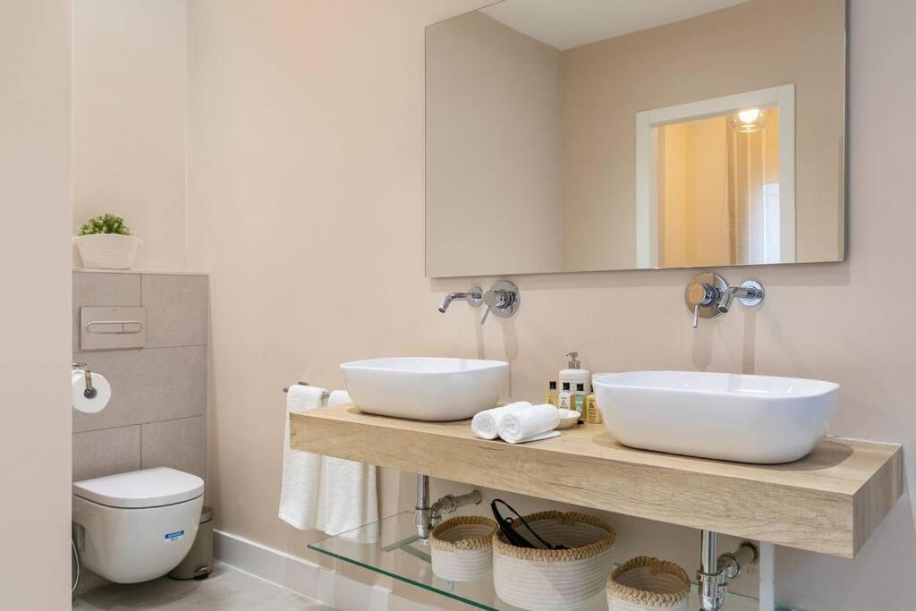 Spacious 3 Bedroom * Madrid