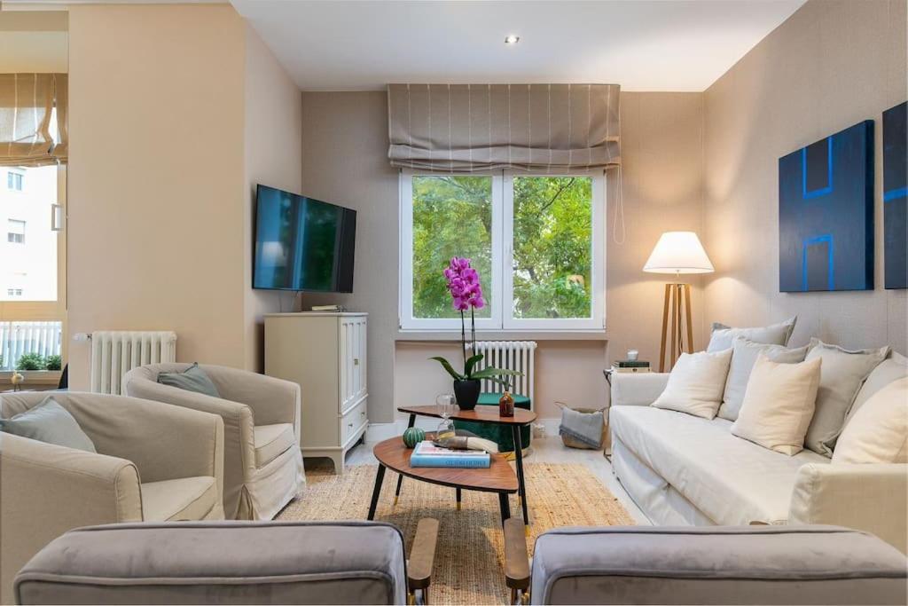 Spacious 3 Bedroom Apartamento Madrid