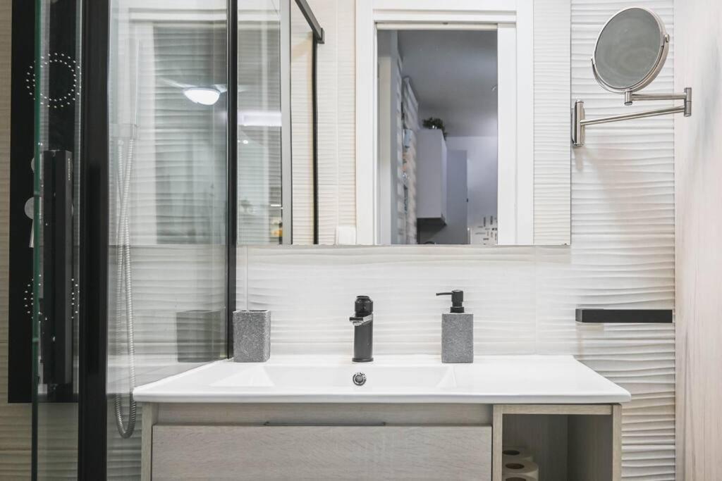 Apartamento For Moderno Y Comodo En El Centro Temporal Emb50 Madrid