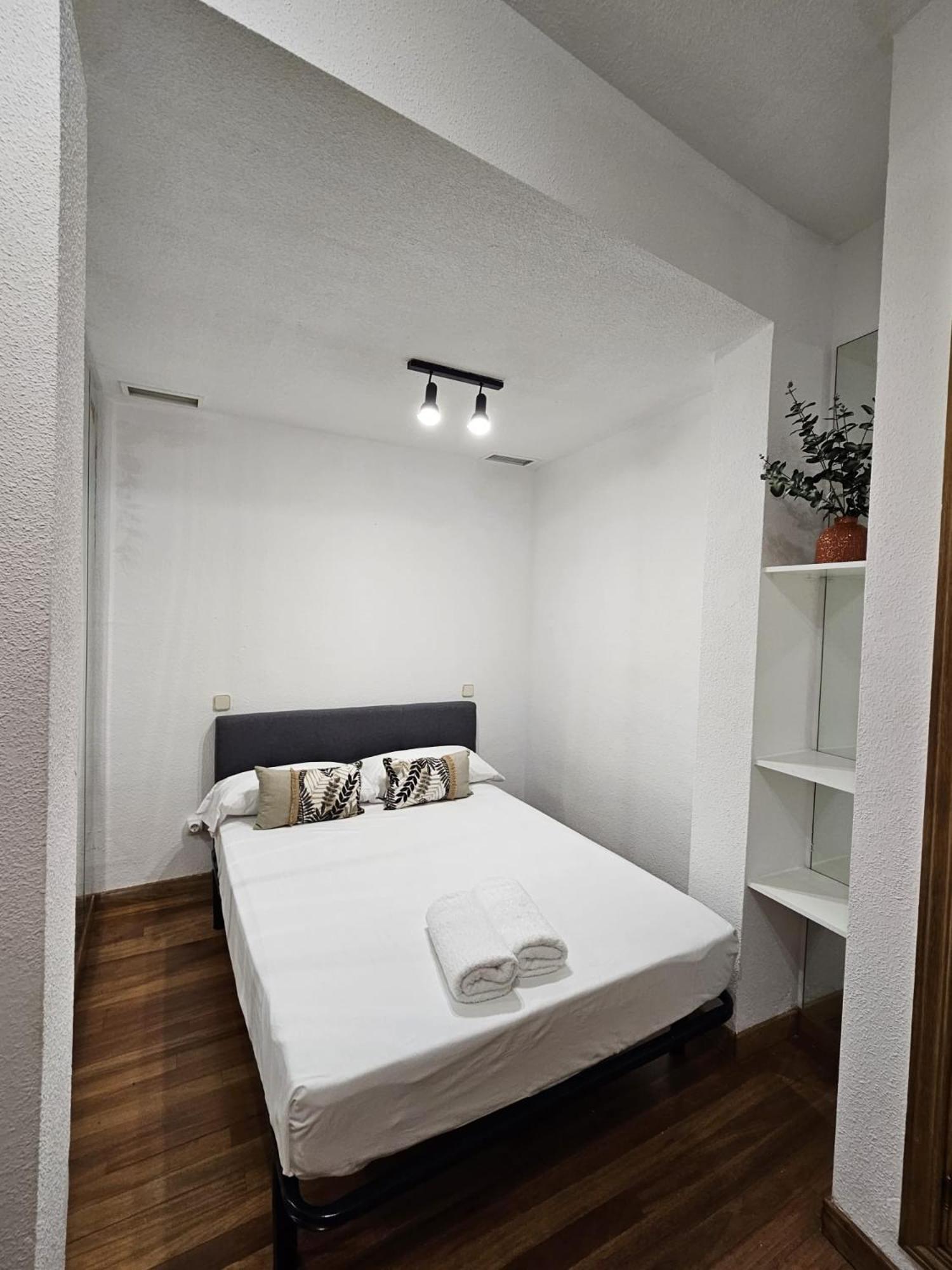 Sleep In Apartment Madrid