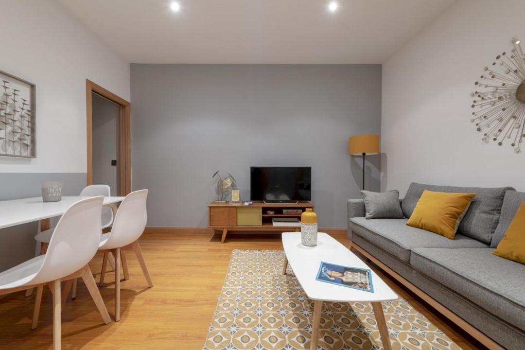 Apartment Bright And Comfortable- 2 Bedrooms 1 Bathroom- Cruz - Mintystay- Sol *