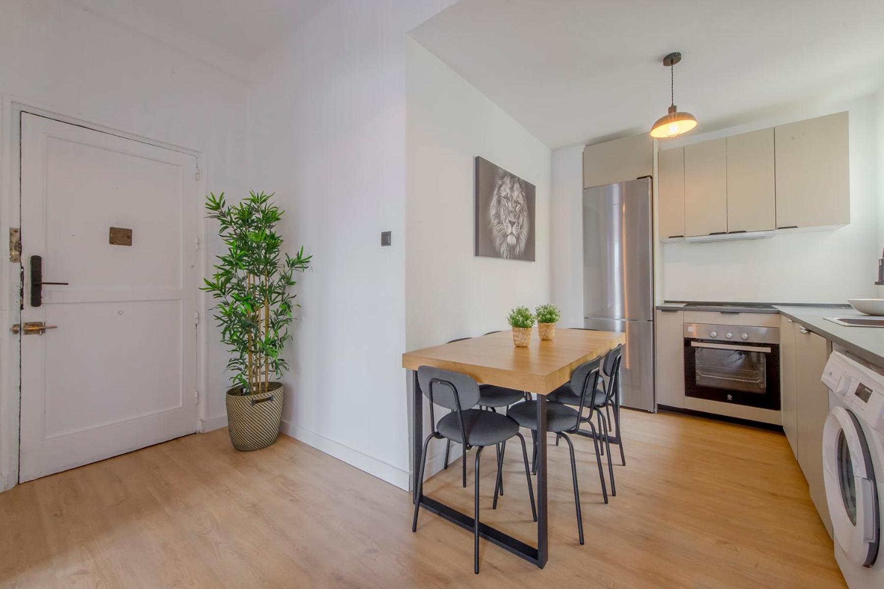 Aventura Y Tradicion En La Latina, Conoce Toledo 77 Apartment *