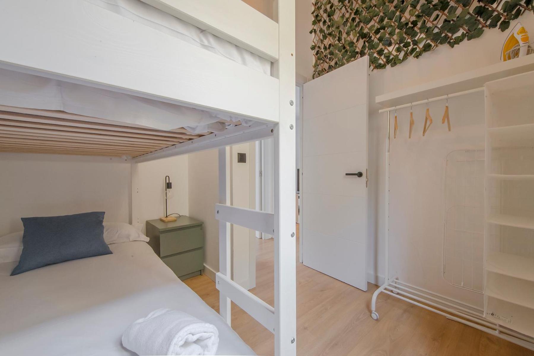 Aventura Y Tradicion En La Latina, Conoce Toledo 77 Apartment *