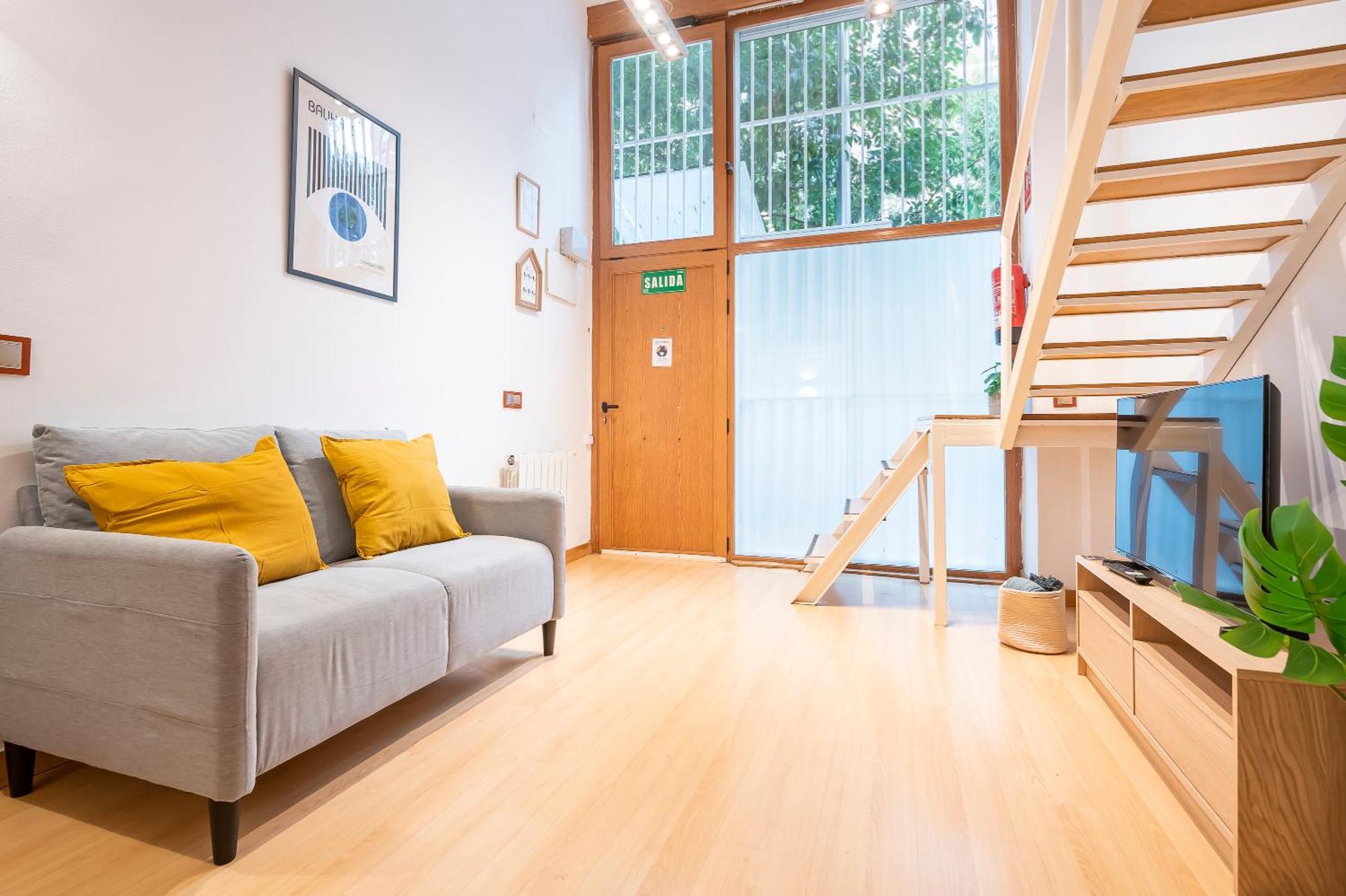 Appartamento Renovado Duplex En El Pilar By Bebalmy Madrid