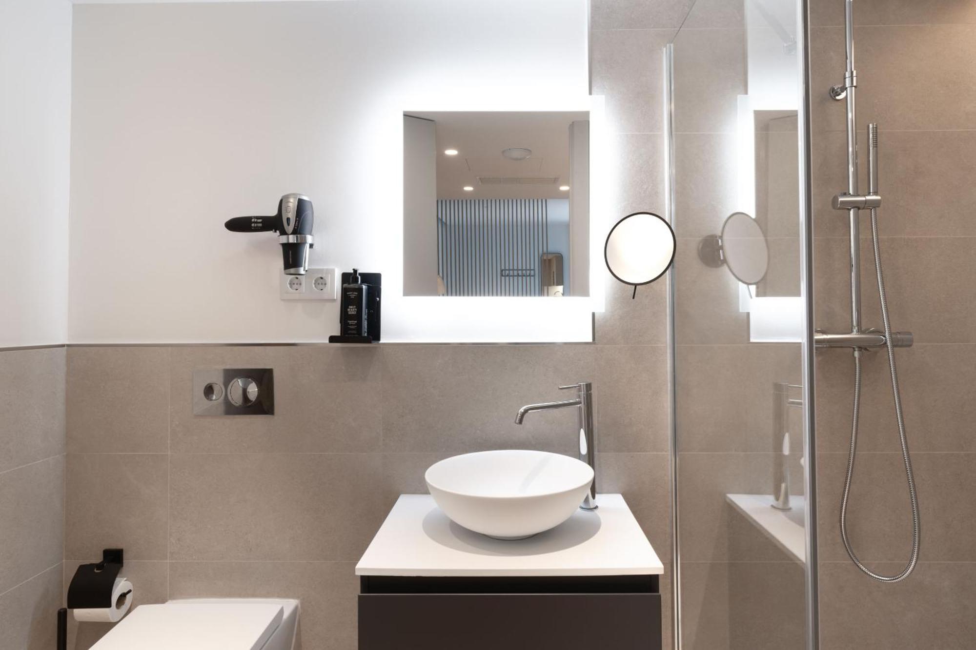 Apartment Limehome Calle De Juan Hurtado De Mendoza Madrid