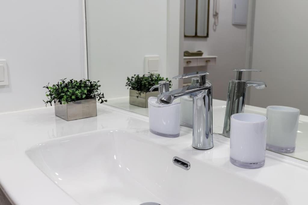Apartamento Embajadores Apartment Madrid