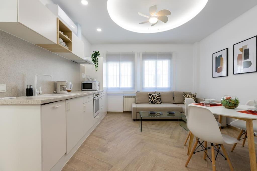 Apartamento Embajadores Apartment Madrid