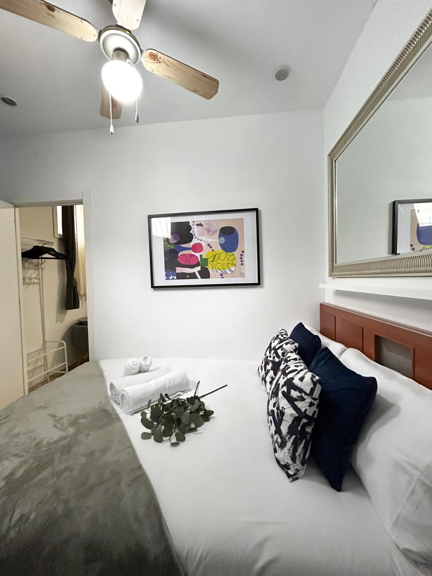 Charming Rio Manzanares Apartamento *