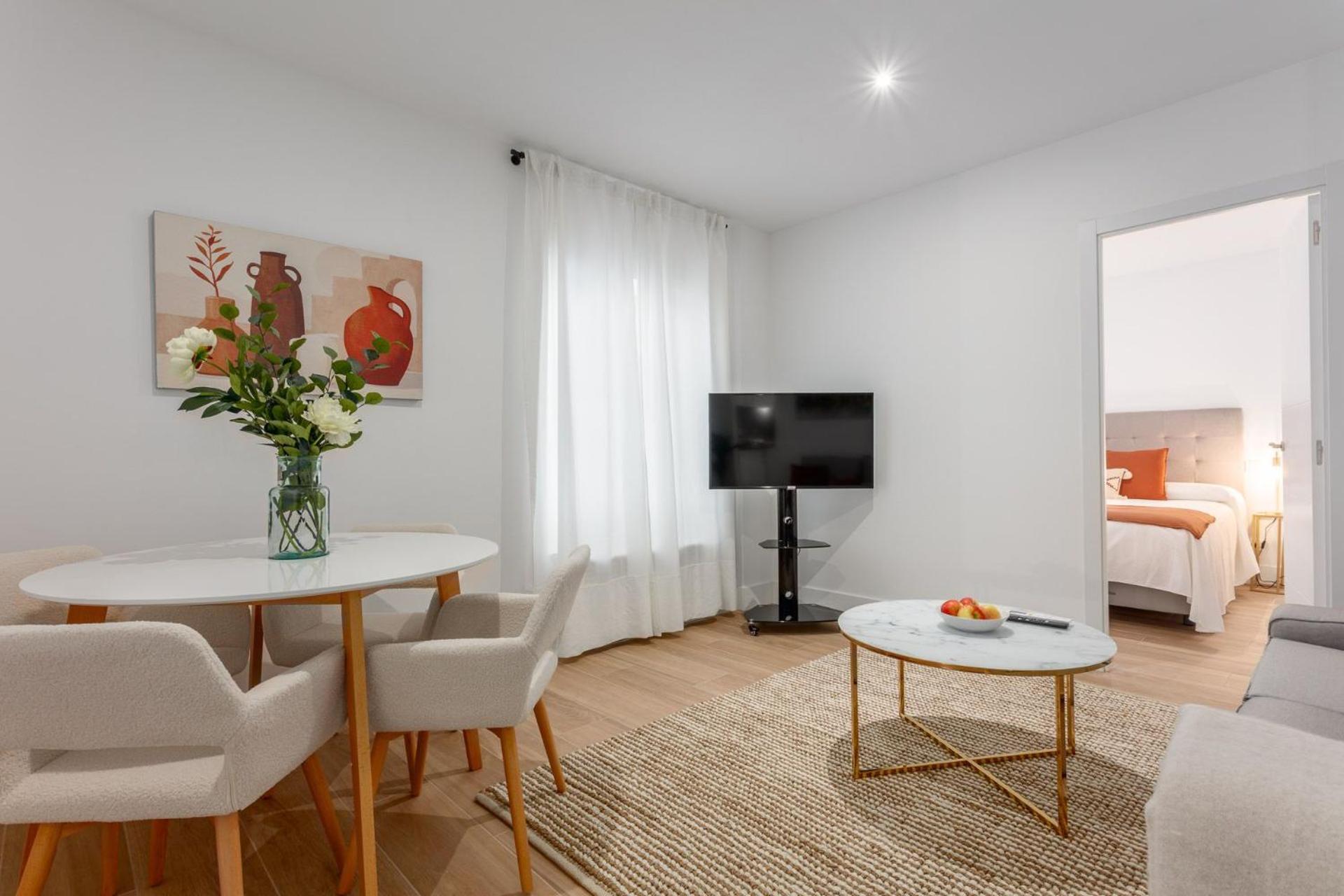 2 Bedrooms In Chamartin Area Orense Ii Madrid