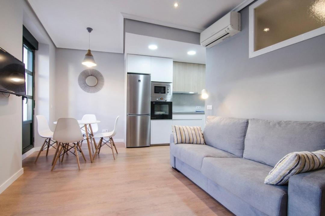 Apartamento Estudios 8 *