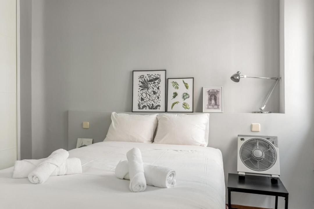 2 Bedrooms 1 Bathroom Furnished - Anton Martin - Vintage - Mintystay Apartamento