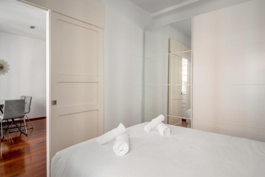 2 Bedrooms 1 Bathroom Furnished - Anton Martin - Vintage - Mintystay Apartamento *
