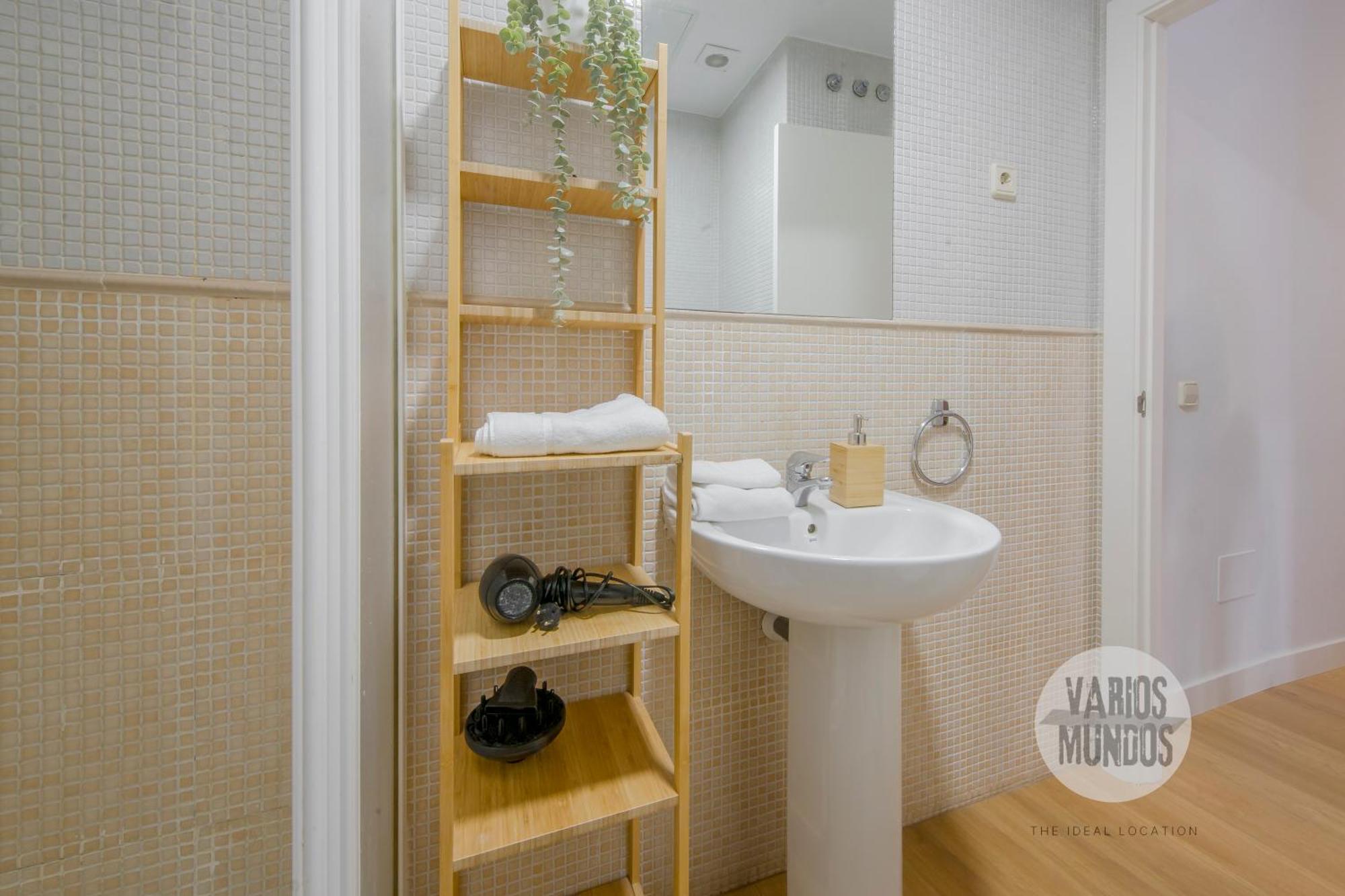 Apartamento Descanso 3 En Sol, Ven A Concepcion Jeronima Madri
