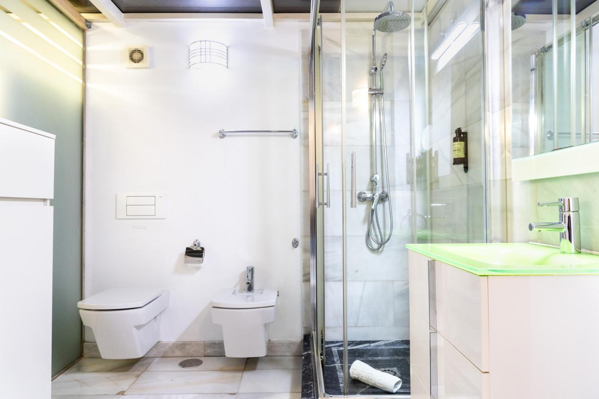 Charming Rio Ii Apartment Madrid