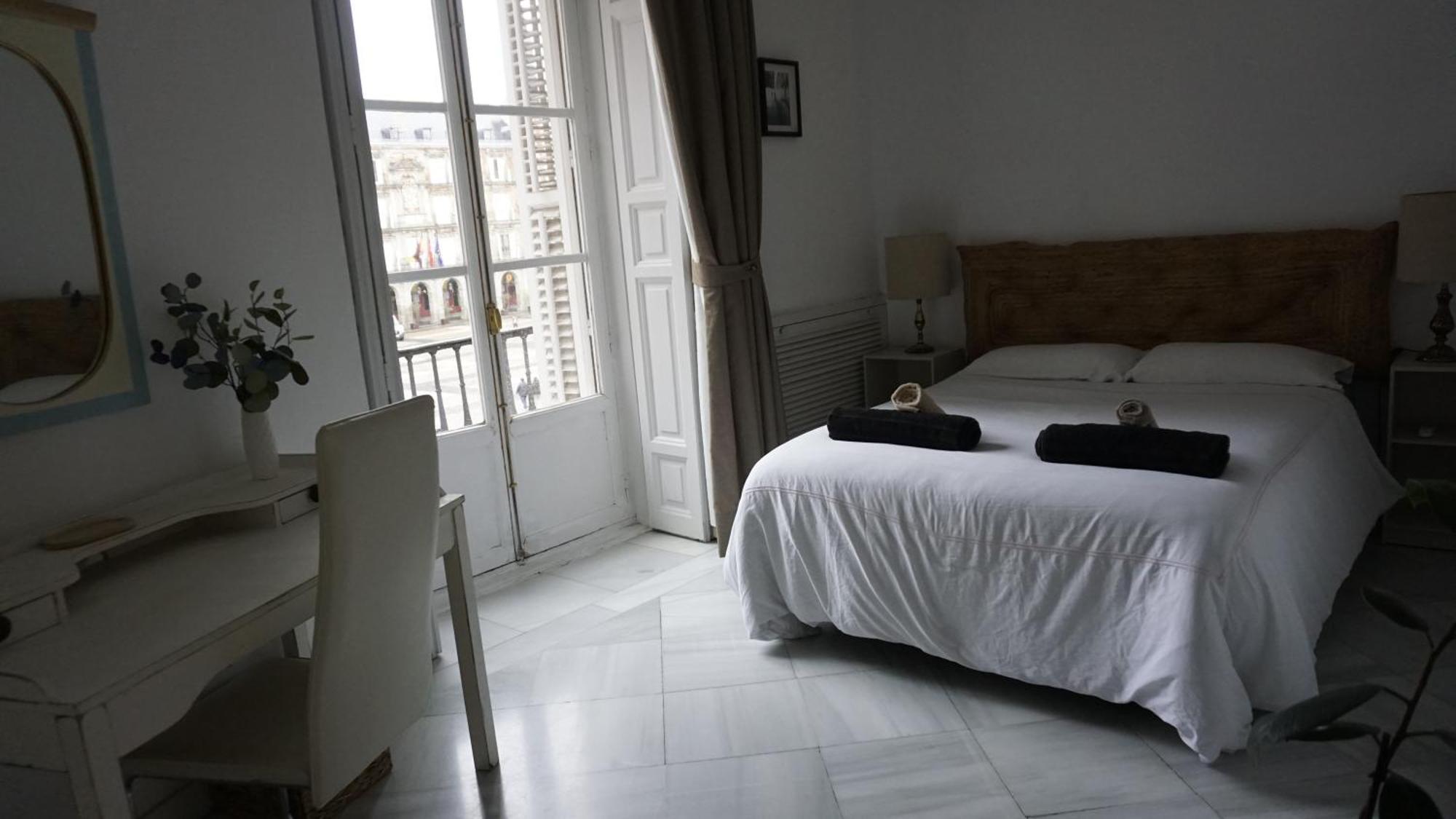 Apartamento Amazing With Balconies To Plaza Mayor Madrid