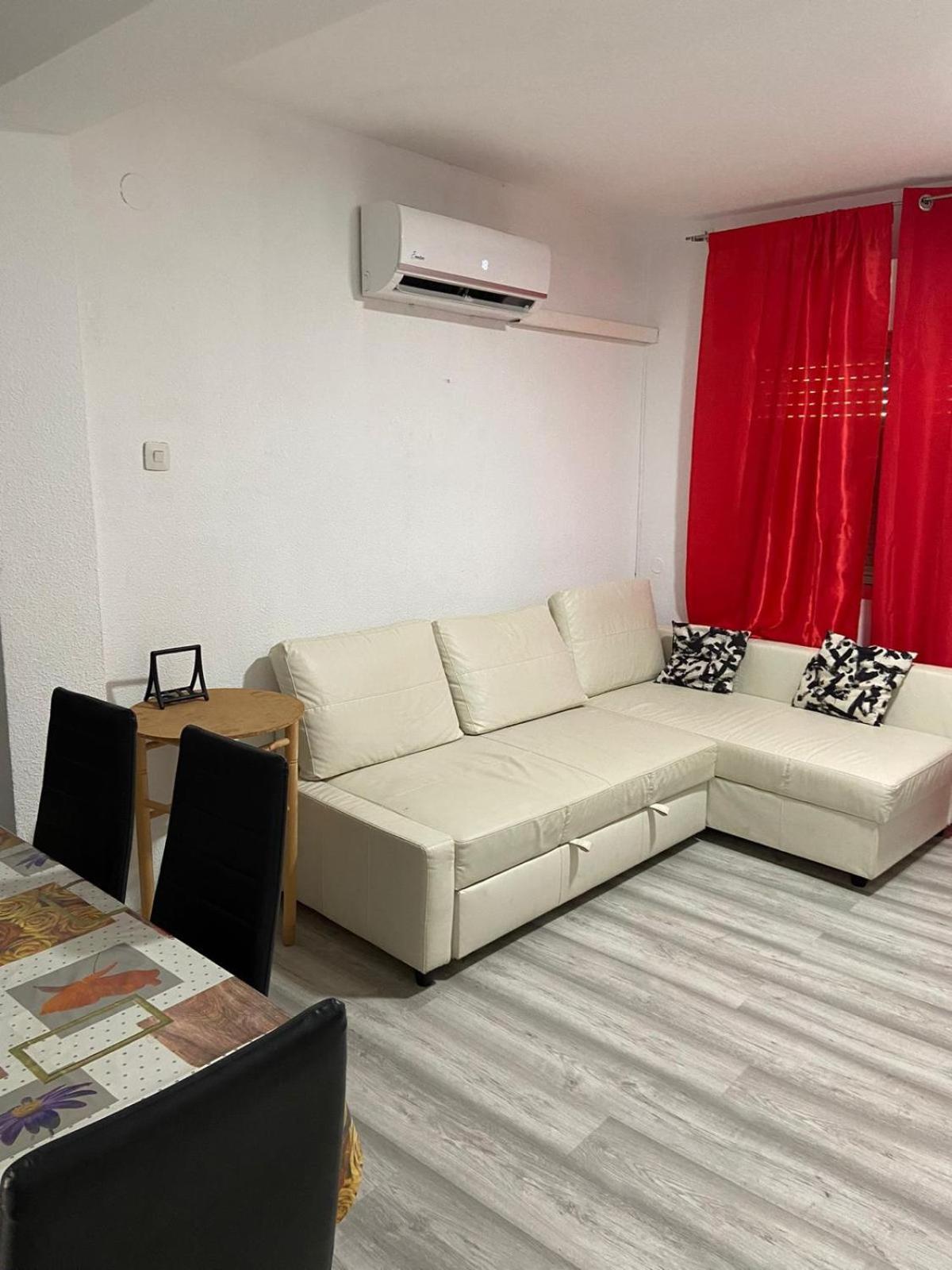 Piso Entero En Goodella Apartamento *