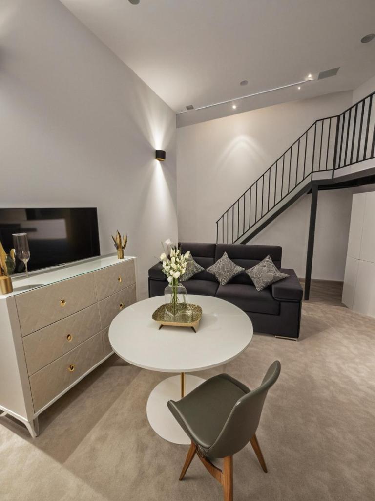 Moderno En Apartment *