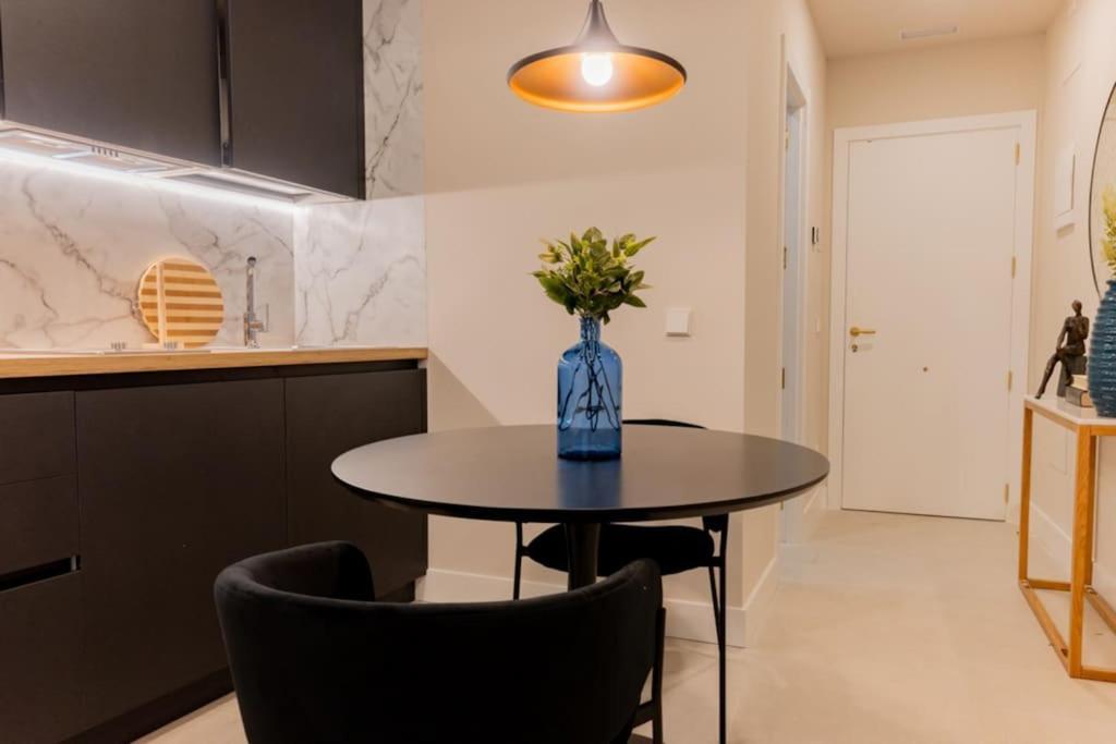 Apartamento For Estudio Oriente Diseno Y Confort En Delicias Temporal Del2916 Madrid