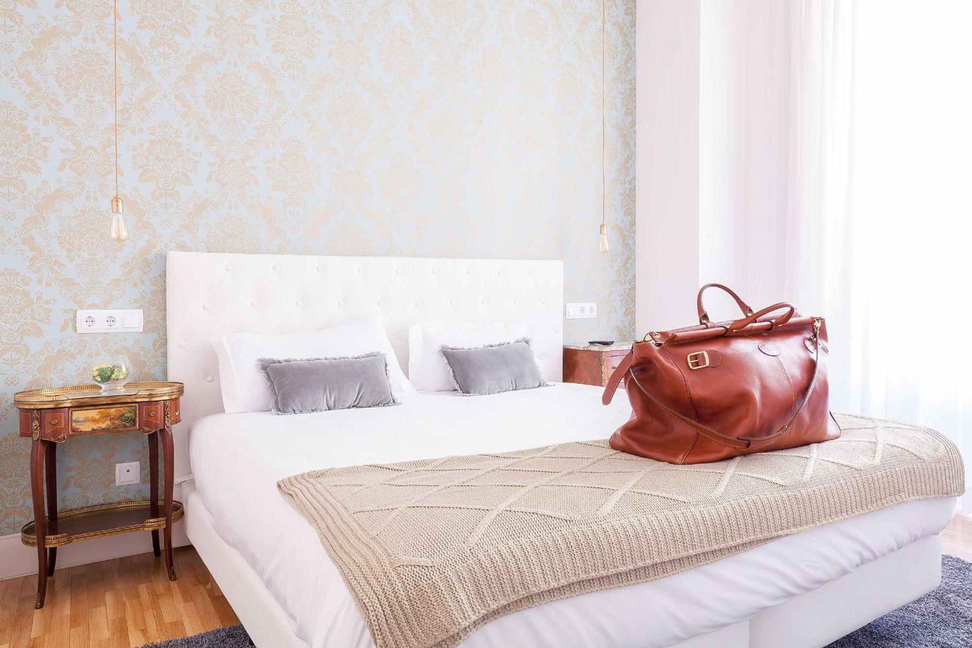 Palacio Conde Miranda Apartment Madrid